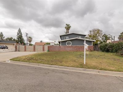 5860 Sandoval Ave, Jurupa Valley, CA, 92509