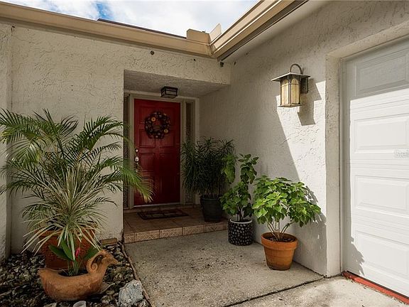 4th image of 2567 Winding Wood Dr