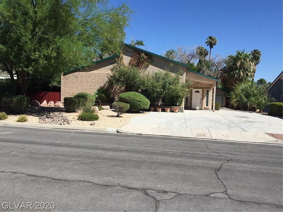 1st image of 2410 Llewellyn Dr