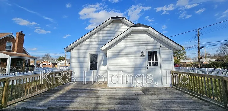 515 Powhatan Pkwy — Photo 13