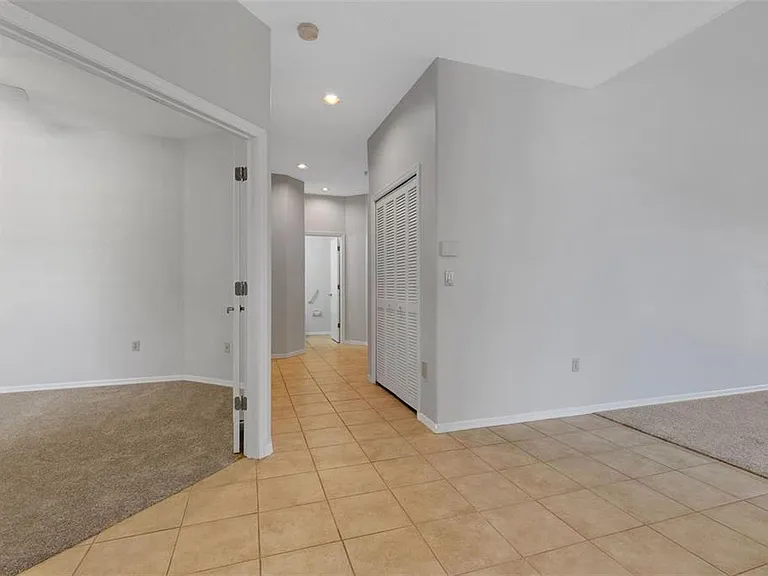 4044 Penshurst Park — Photo 45
