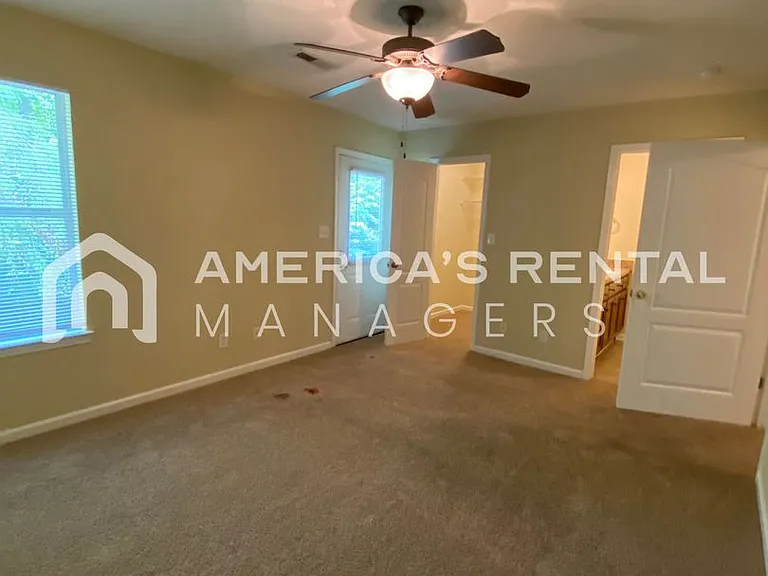 65 Jackson Lane — Photo 2