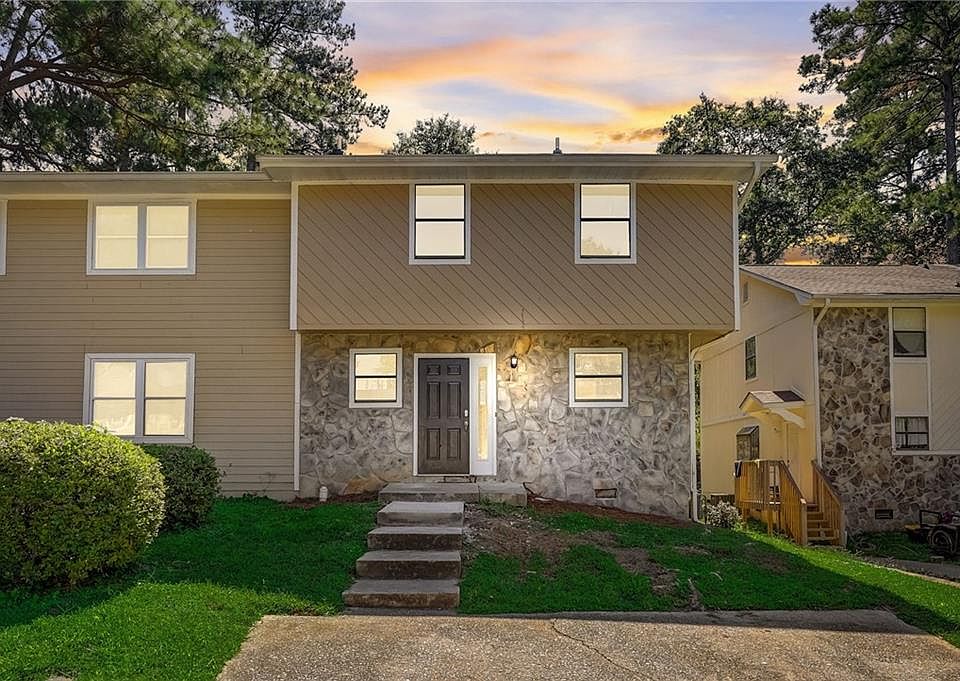 1st image of 1260 Creekside Ct SE