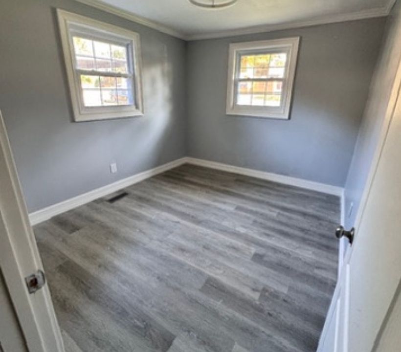 1st image of 523 Norton Ave