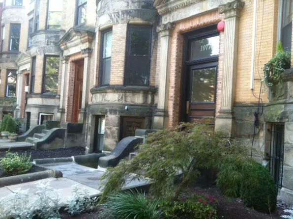 1077 Beacon St, Brookline, MA
