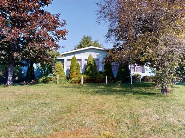 10918 Claridon Troy Rd, Chardon, OH 44024