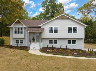 1020 Wickford Rd, Vestavia Hills, AL 35216