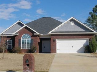 111 Hampton Meadows Dr, Bonaire, GA 31005