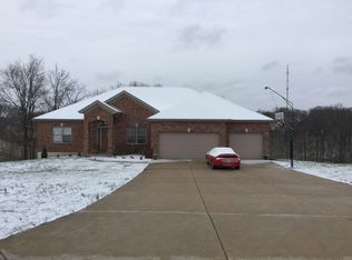1580 John Hoff Ct, O'Fallon, MO 63366