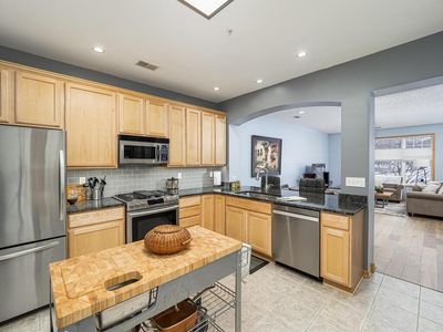 5970 W 16th St APT 712, Minneapolis, MN, 55416