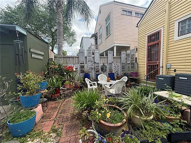 4937 Coliseum St #REAR — Photo 6
