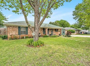 903 Christopher St, Whitehouse, TX 75791