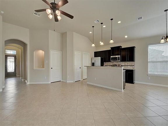 5th image of 10509 Patricia Ct #205