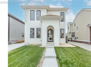 1307 Humphrey Ave, Birmingham, MI 48009