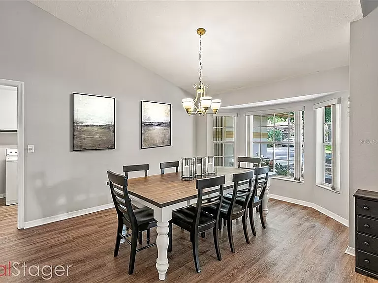 1547 Spring Ridge Cir — Photo 6