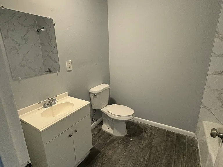 121 Hillside Ave #B05 — Photo 2