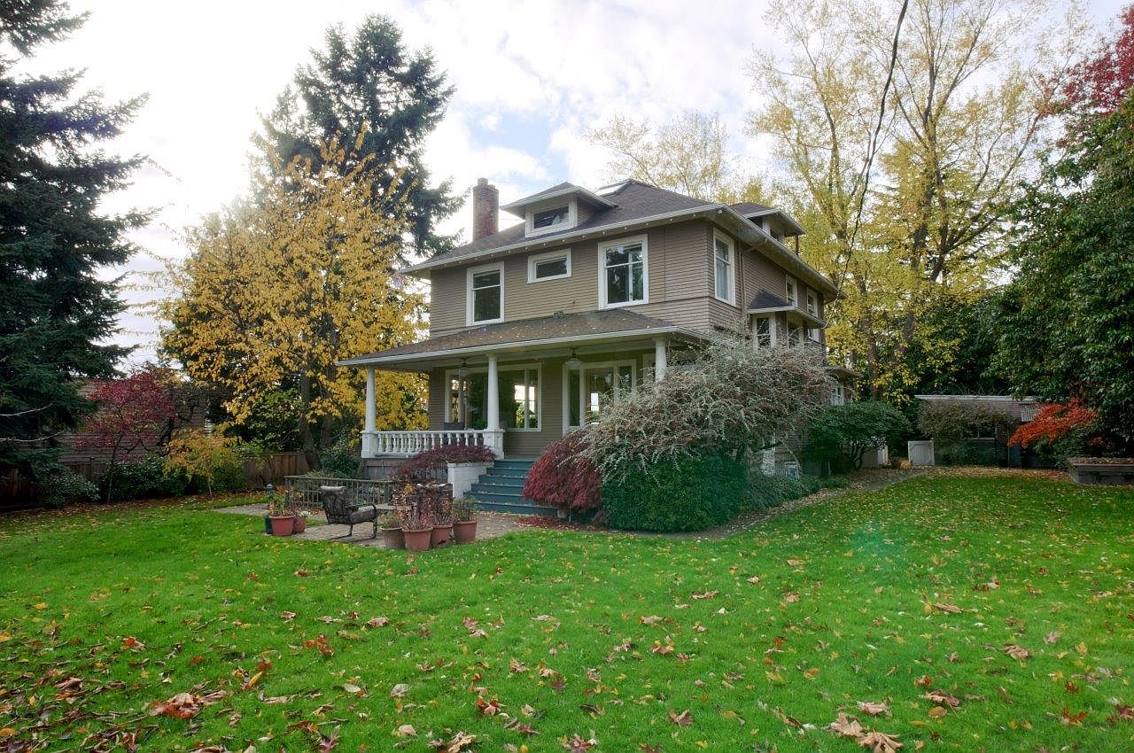 7023 Seward Park Ave S, Seattle, WA 98118 Zillow