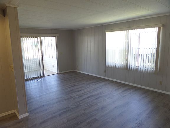 5th image of 6 Camino Real Ct