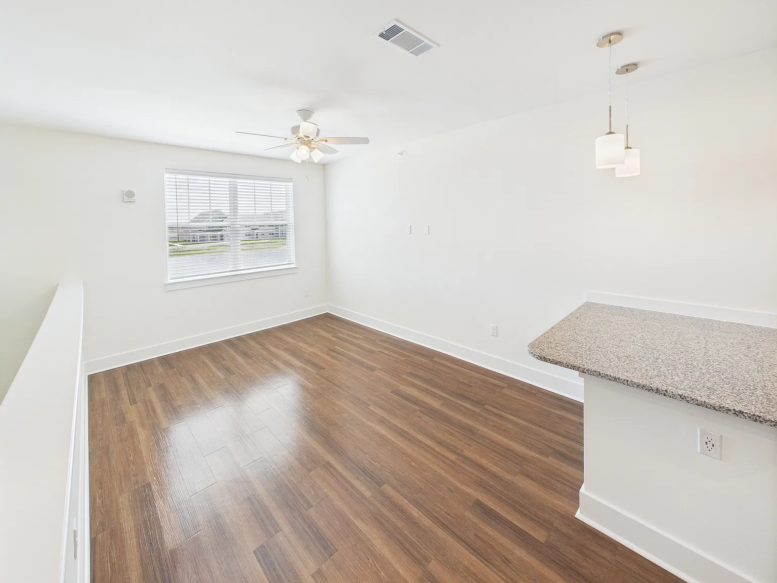 Studio, 664 sqft, $1,789 — Photo 1