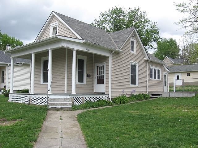 1st image of 2621 S 14th St