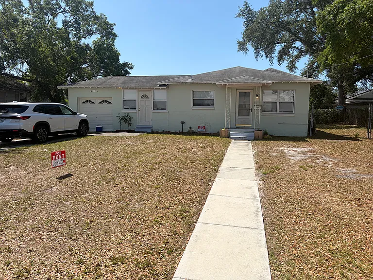 2314 W Gray St — Photo 30