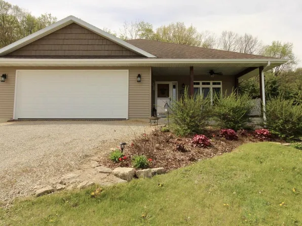 W3689 Sylvester Road, Monroe, WI 53566