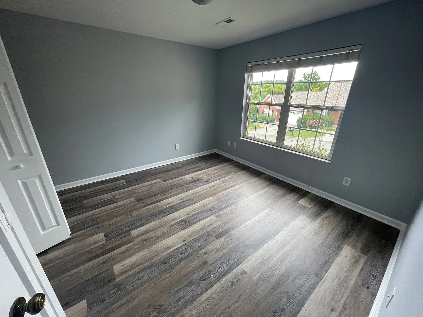 Quiet and easy access 2-bedroom / 2-bathroom home in East Knoxville — Photo 3