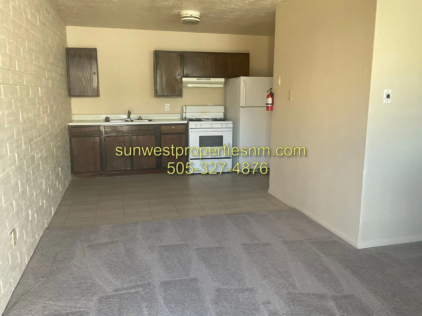 Glade Ln 1012 — Photo 4