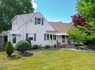 213 East Ln, Clark, NJ 07066