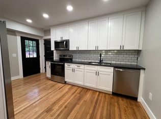 108 E Catawba St #B, Morganton, NC 28655