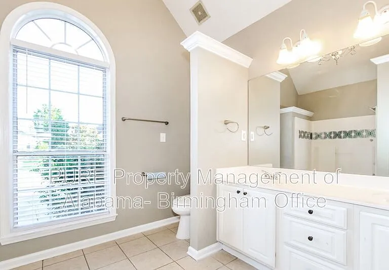 108 Flagstone Ln — Photo 11