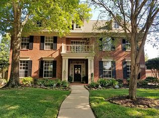 4014 Roaring Rapids Dr, Houston, TX 77059