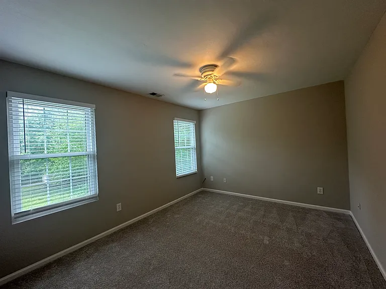 1840 Laurel Oak Ln — Photo 20