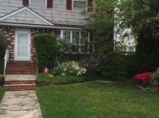 62 Shadow Ln, Staten Island, NY 10306