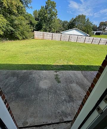 2nd image of 277 Turner St #2