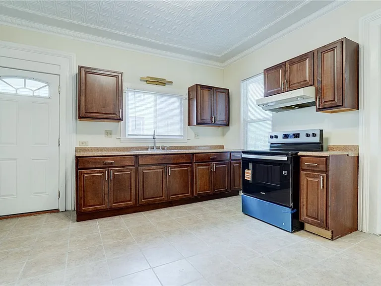 416 Gregory St #DOWN — Photo 15