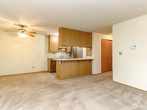 4th image of 25735 115th Avenue SE #B102