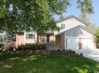 6153 S Macon Way, Englewood, CO 80111