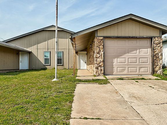 3rd image of 7905 S Douglas Ave #7905