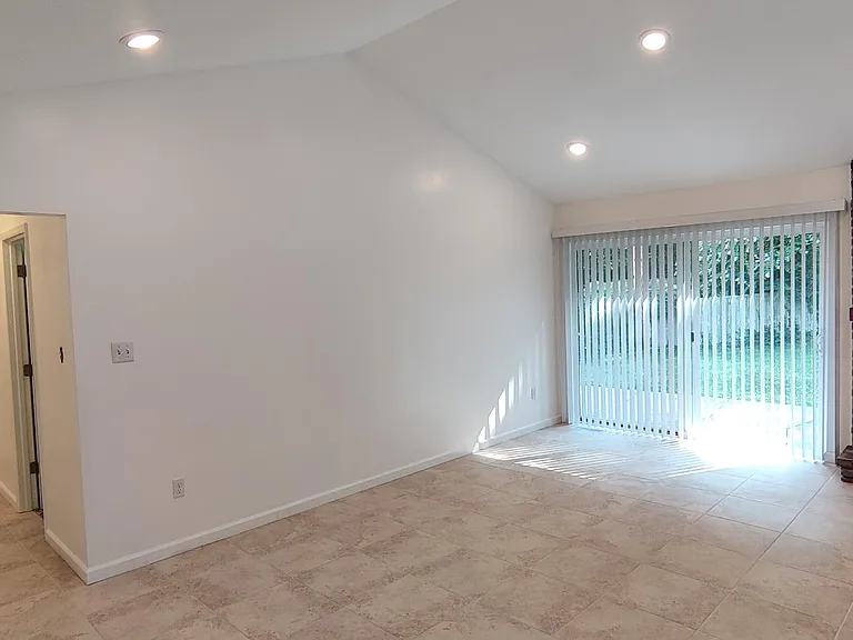 81 Forestvale Dr — Photo 13