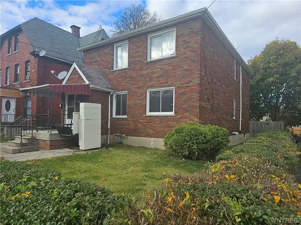 1624 Ontario Ave, Niagara Falls, NY 14305