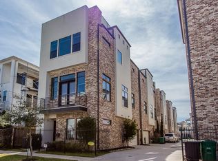 2704 Clay St, Houston, TX 77003