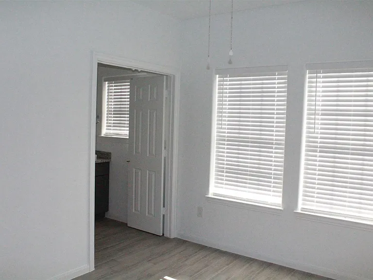 3714 Easy St #B — Photo 9
