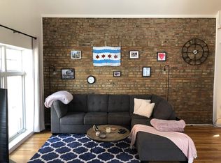 1435 W Fletcher St, Chicago, IL 60657