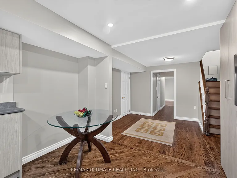 20 Wye Valley Rd #BASEMENT — Photo 10