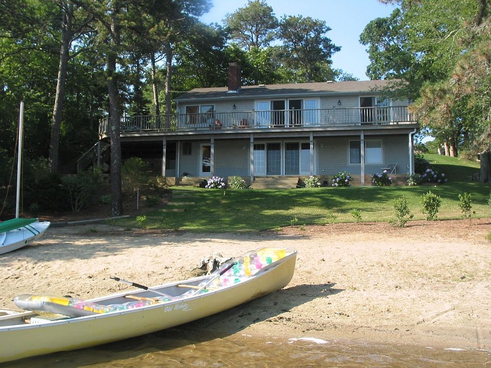 2nd image of 94 Clearwater Dr