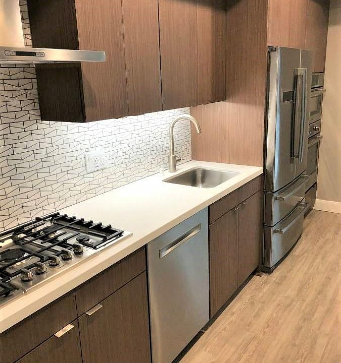 1st image of 1924 Columbia St #605
