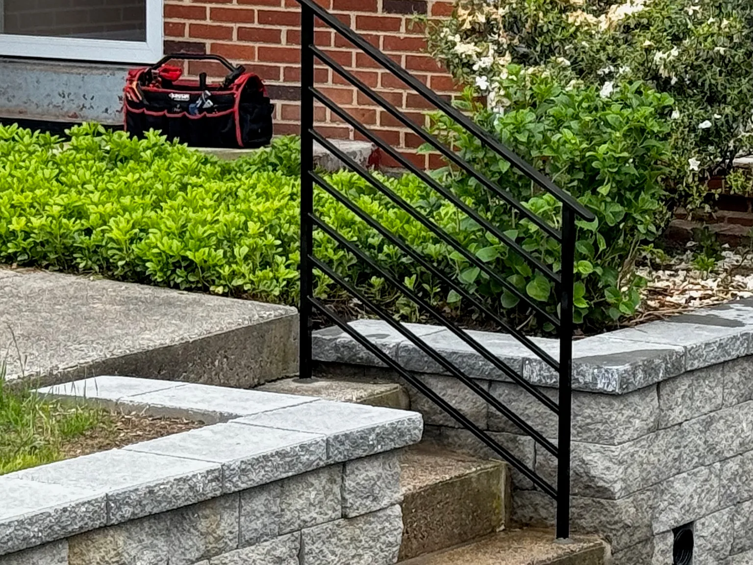 518 Inman Terrace — Photo 3