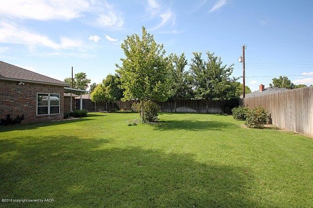 2nd image of 6714 Columbia Ln