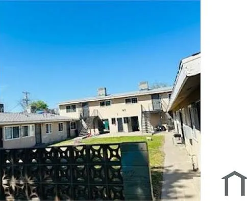 2 bed, 700 sqft, $1,450 — Photo 2